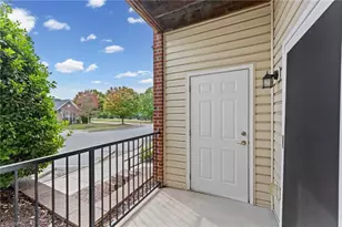 6831 Hanesbrook Cir, Clemmons, NC 27012 - Photo 36