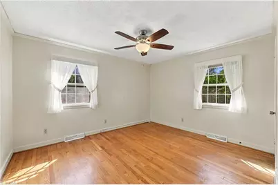 1918 Front Street W, Burlington, NC 27215 - Photo 22