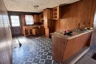 323 E 3rd Ave Ext, Lexington, NC 27292 - Photo 6