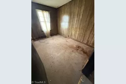 323 E 3rd Ave Extension, Lexington, NC 27292 - Photo 14