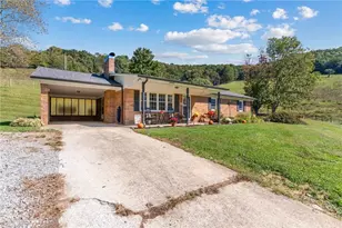 395 Irwin Grocery Rd, Laurel Springs, NC 28644 - Photo 40
