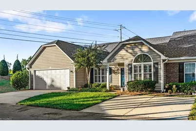 7 Shelburne Court, Greensboro, NC 27455 - Photo 2