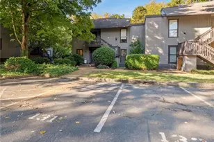 133 Cedar Cove Ln, Winston-Salem, NC 27104 - Photo 2