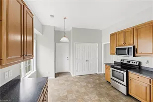 105 Silver Creek Trail, Kernersville, NC 27284 - Photo 6
