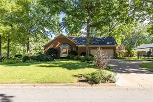 4607 Kenbridge Dr, Greensboro, NC 27410 - Photo 4