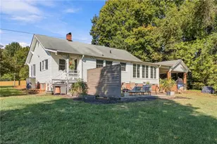 455 S Peace Haven Rd, Winston-Salem, NC 27103 - Photo 38