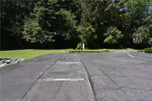 1355 Peachtree St, Winston-Salem, NC 27107 - Photo 6