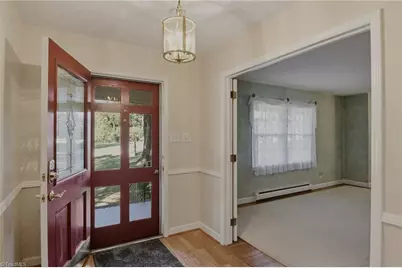 707 Fairidge Drive, Jamestown, NC 27282 - Photo 4