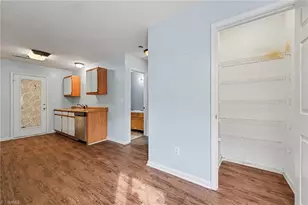 2525 Stratford Crossing Dr, Winston-Salem, NC 27103 - Photo 12