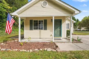 2525 Stratford Crossing Dr, Winston-Salem, NC 27103 - Photo 38
