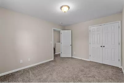 4604 Meadowside Terrace, High Point, NC 27265 - Photo 36