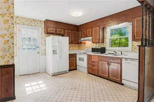 1240 Castlegate Ct, Winston-Salem, NC 27103 - Photo 16