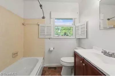 1320 E Cone Boulevard, Greensboro, NC 27405 - Photo 8