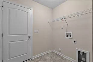 3 Chadbrook Ct, Greensboro, NC 27405 - Photo 30