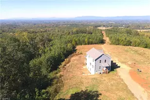 263 Mountain Berry Wy, Mount Airy, NC 27030 - Photo 16