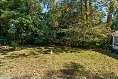 1620 Lazy Lane, High Point, NC 27265 - Photo 32