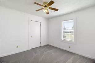 301 Dixie St, Lexington, NC 27292 - Photo 14