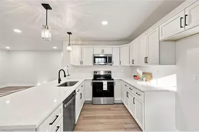 1002 Louis Street, Burlington, NC 27217 - Photo 2