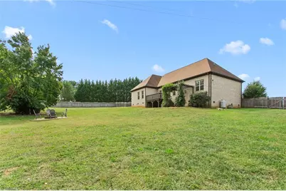 7505 Aspen Grove Drive, Belews Creek, NC 27009 - Photo 38