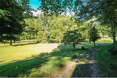 5609 Elk Creek Darby Road #Elk Creek Darby Rd, Ferguson, NC 28624 - Photo 10