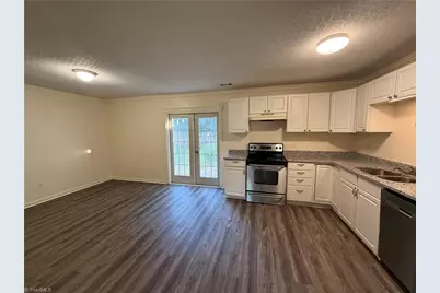 5745 Bramblegate Road #A, Greensboro, NC 27409 - Photo 4
