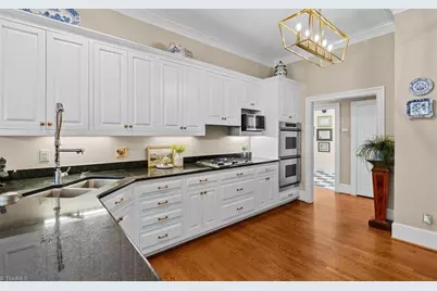 14 Provincetown Court, Greensboro, NC 27408 - Photo 10