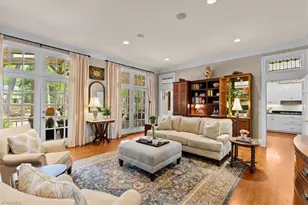 14 Provincetown Ct, Greensboro, NC 27408 - Photo 6
