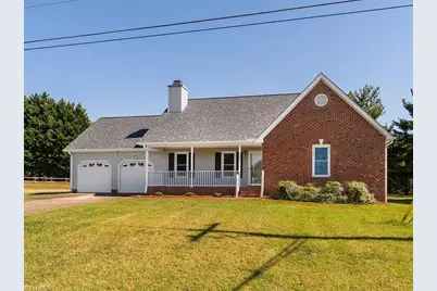 305 Lorraine Drive, Winston-Salem, NC 27107 - Photo 2