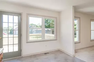 305 Lorraine Dr, Winston-Salem, NC 27107 - Photo 18