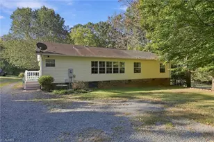 5498 Covered Bridge Rd, Trinity, NC 27370 - Photo 28