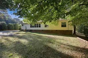 5498 Covered Bridge Rd, Trinity, NC 27370 - Photo 30