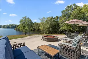 1900 La Vista Dr, High Point, NC 27265 - Photo 44