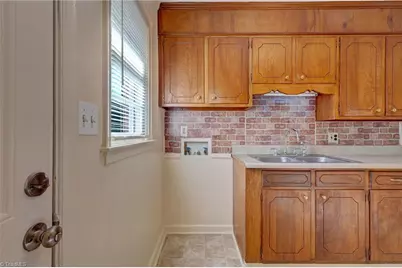 821 Sunset Street, Reidsville, NC 27320 - Photo 14