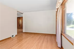 1409 Irving St, Winston-Salem, NC 27103 - Photo 8