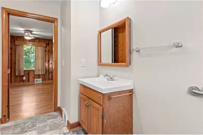 1409 Irving Street, Winston-Salem, NC 27103 - Photo 20