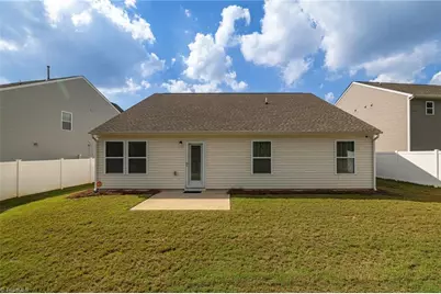 5518 Baverhof Drive, Greensboro, NC 27405 - Photo 24