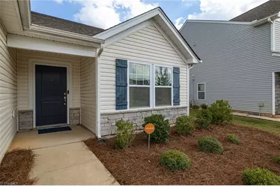 5518 Baverhof Drive, Greensboro, NC 27405 - Photo 8
