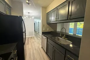 920 Highland Ave, Greensboro, NC 27403 - Photo 6