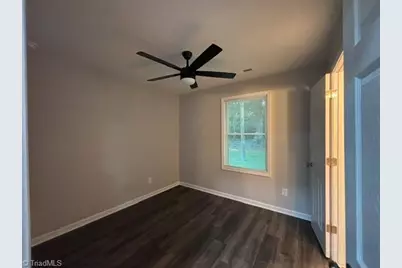 2605 Textile Drive, Greensboro, NC 27405 - Photo 10
