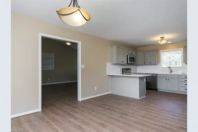 8008 Daltonshire Drive, Oak Ridge, NC 27310 - Photo 10