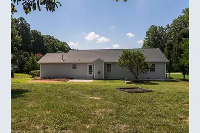 8008 Daltonshire Drive, Oak Ridge, NC 27310 - Photo 32