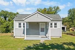 603 Efird St, Winston-Salem, NC 27105 - Photo 1