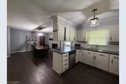 136 Dublin Drive, Midway, NC 27107 - Photo 6