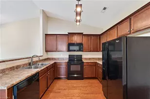 1164 Kelso Ln, Burlington, NC 27215 - Photo 16