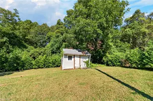 601 Martha Pl, High Point, NC 27263 - Photo 40