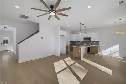 310 Lily Drive, Kernersville, NC 27284 - Photo 6
