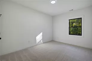 306 Lily Dr, Kernersville, NC 27284 - Photo 22