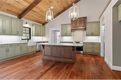 113 Stonecroft Road, Mount Airy, NC 27030 - Photo 8