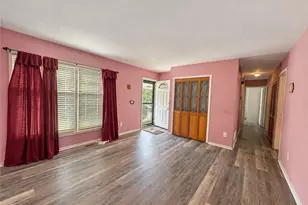 5707 Antietam Dr, Winston-Salem, NC 27106 - Photo 2