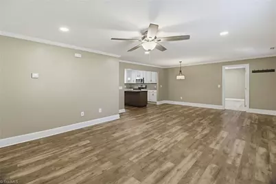 592 Morton Avenue, Asheboro, NC 27205 - Photo 6